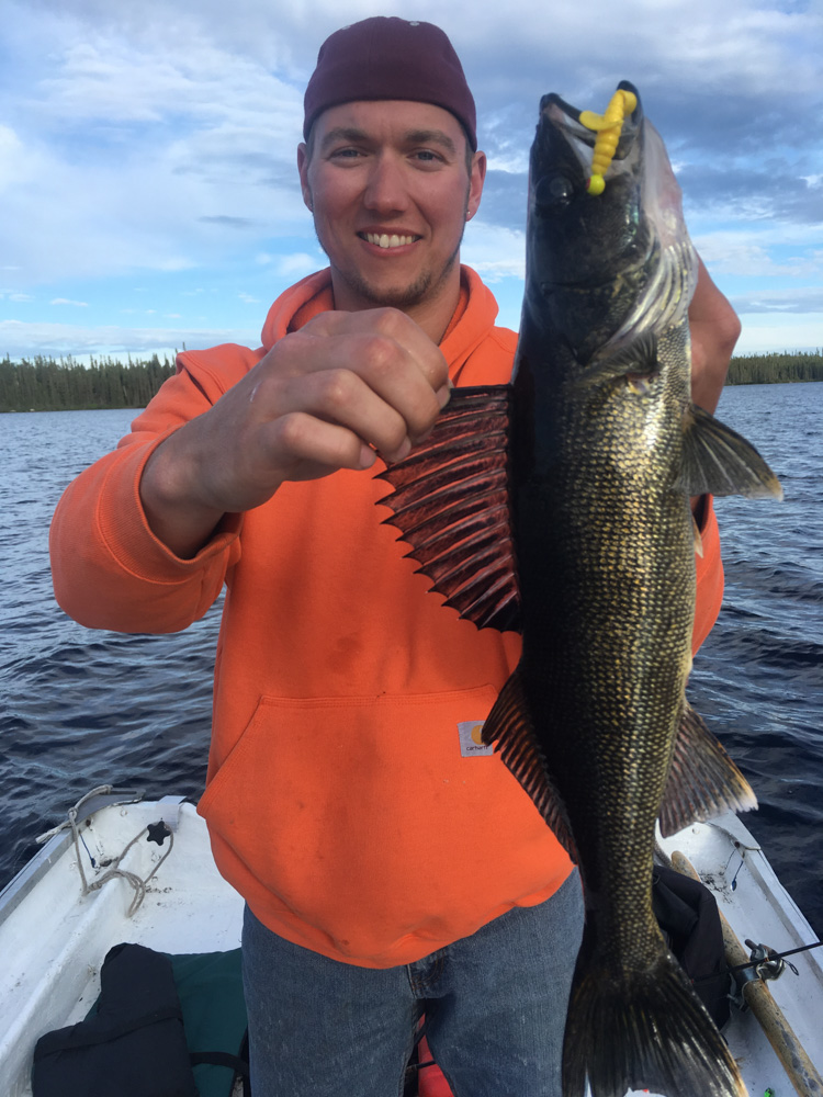 Jason Hanna walleye caught at lake Impossible